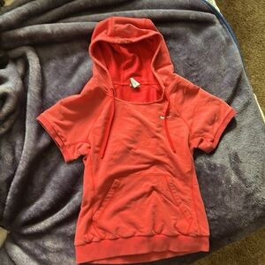 Nike Dri-fit sweatshirt short sleeve